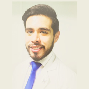 Dr. Cesar Martin Estrada Romero